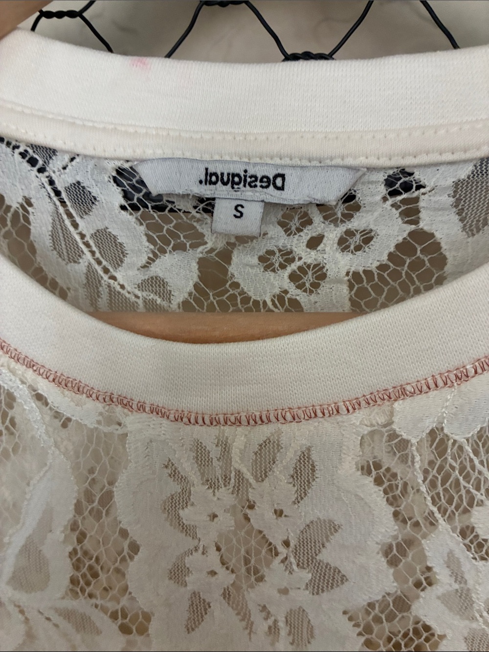 Desigual Baseball NY Queens Tee Shirt with Lace Detailing sleeves - Picture 5 of 12